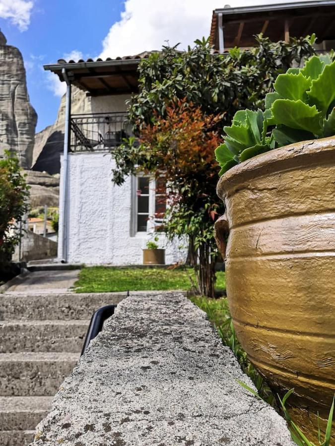 Villa Sotiris Idyllic Garden House Kalambaka Exterior foto